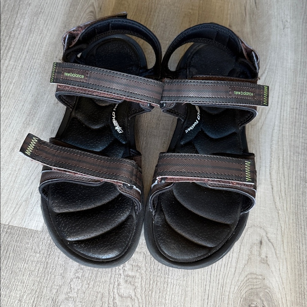 New Balance Sandals Mens Size 15 SD213 Brown Green PlusH2O Memory Foam